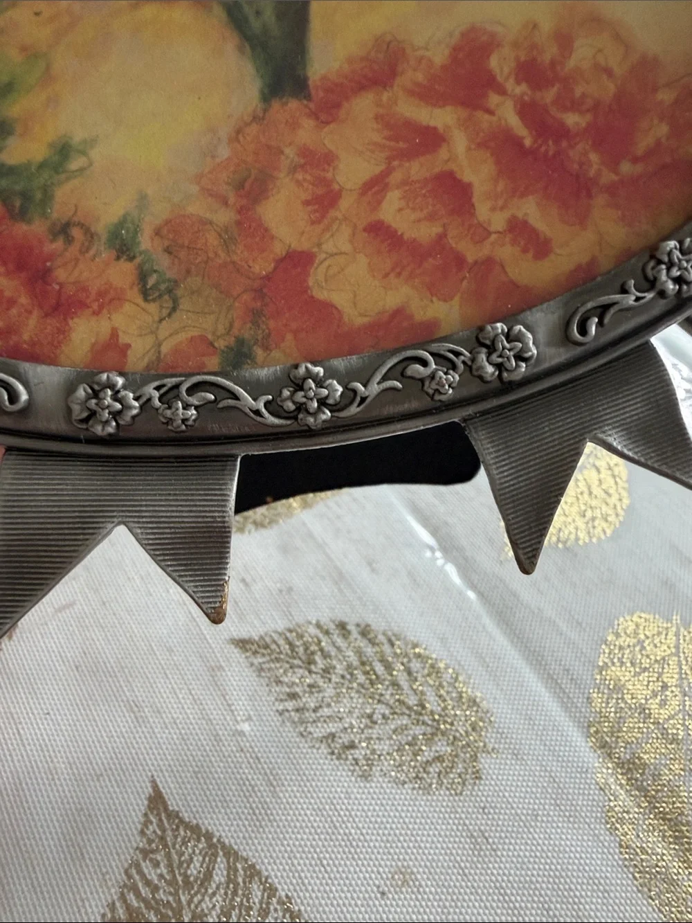 Pewter Oval Victorian style photo frame table top